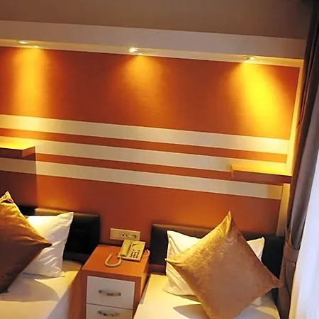 Hotel Heaven